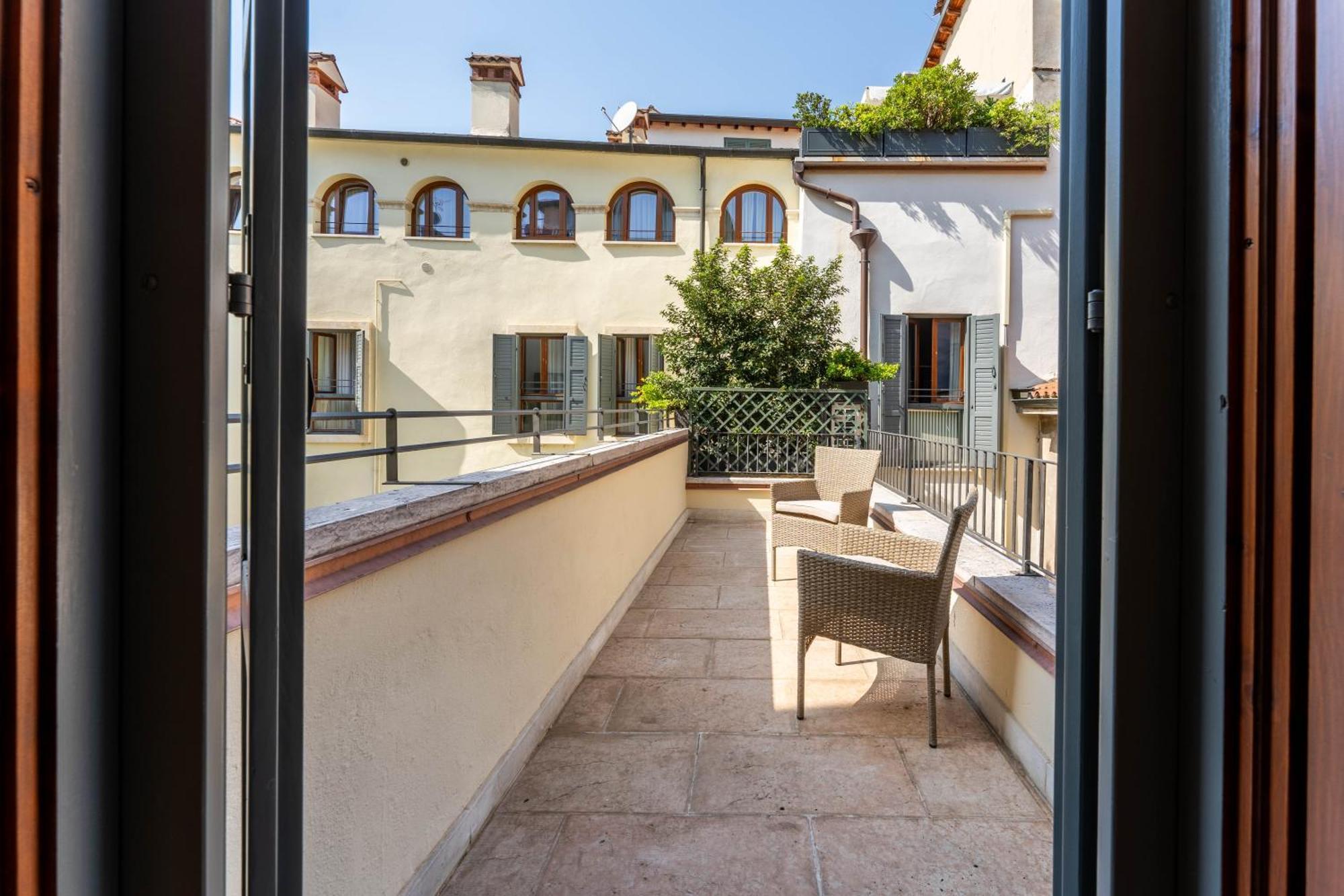 Palazzo Venier Apartment Verona Exterior photo